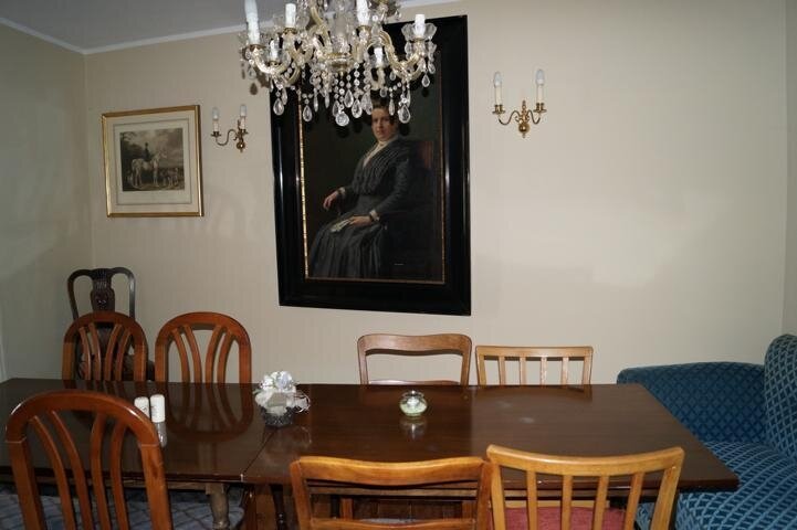 Historisches Gasthaus mit Biergarten, Fremdenzimmern und Pött und Pann